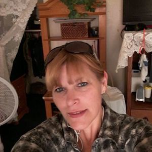 Meet your Posher, Cora